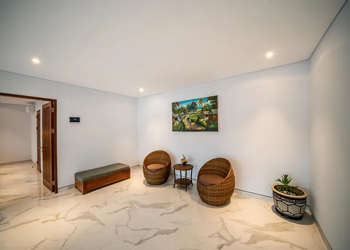Lotus Villa Seminyak